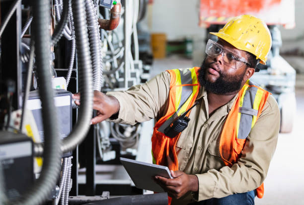 Best Electrical Outlet Repair  in Almont, MI